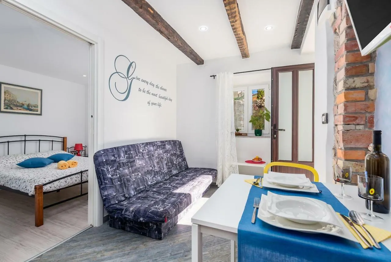 Apartments Linda Mošćenička Draga