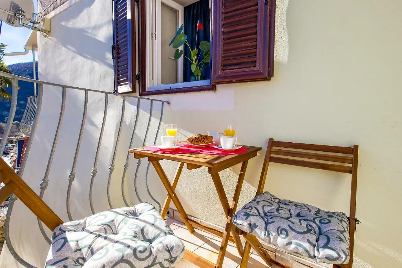 Apartments Linda Mošćenička Draga